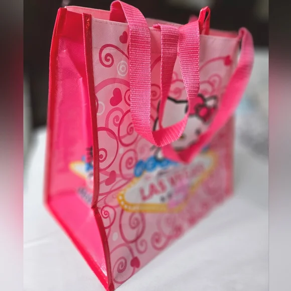 Hello Kitty Las Vegas Tote - Picture 2 of 5